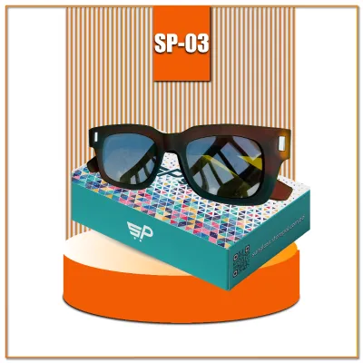 HIGH-FASHION SUNGLASSES WITH BOLD